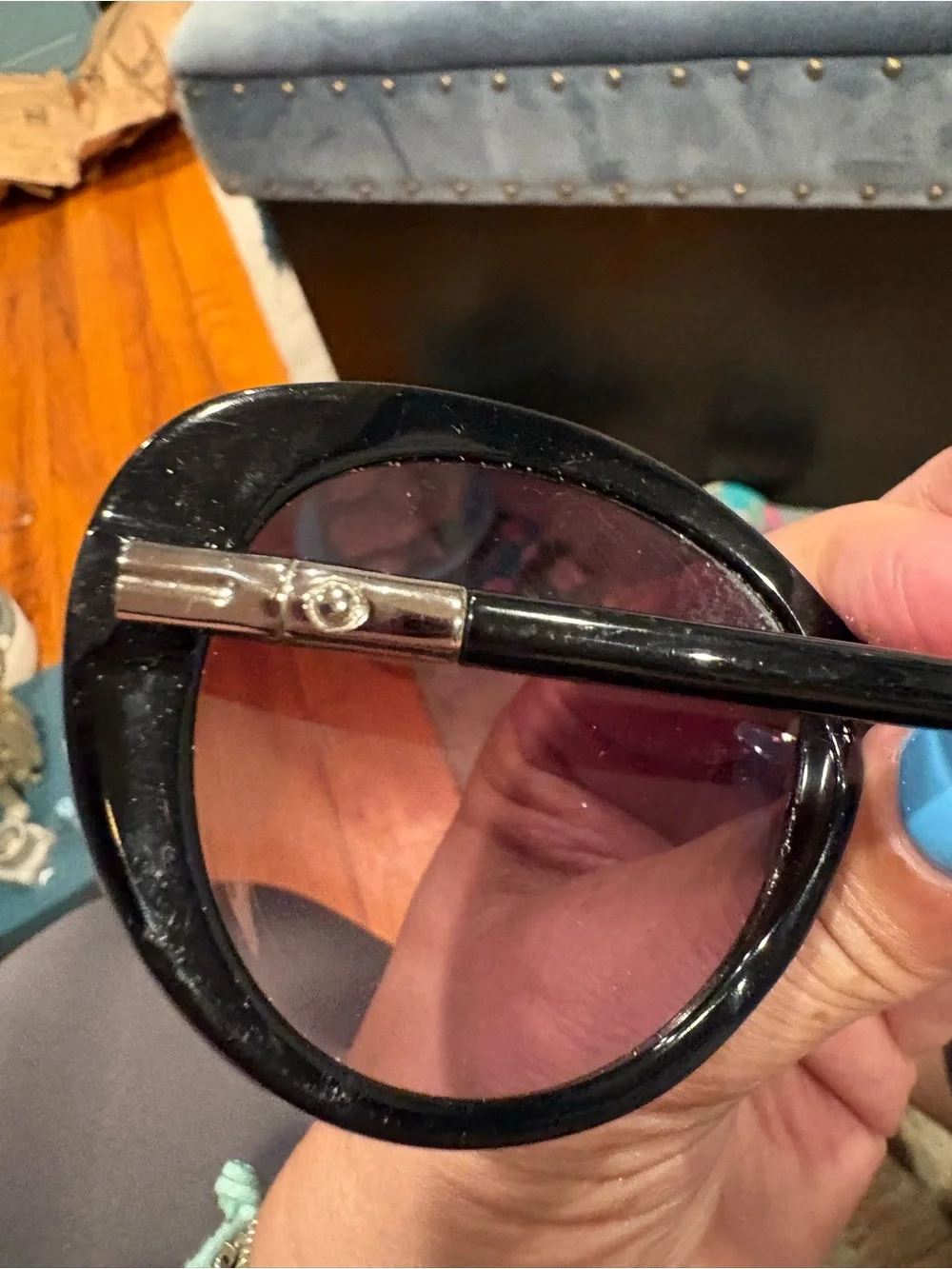 Longchamp Black Round Sunglasses